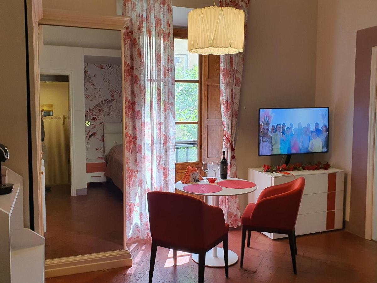 Rf Duomo Suites Флоренція Екстер'єр фото